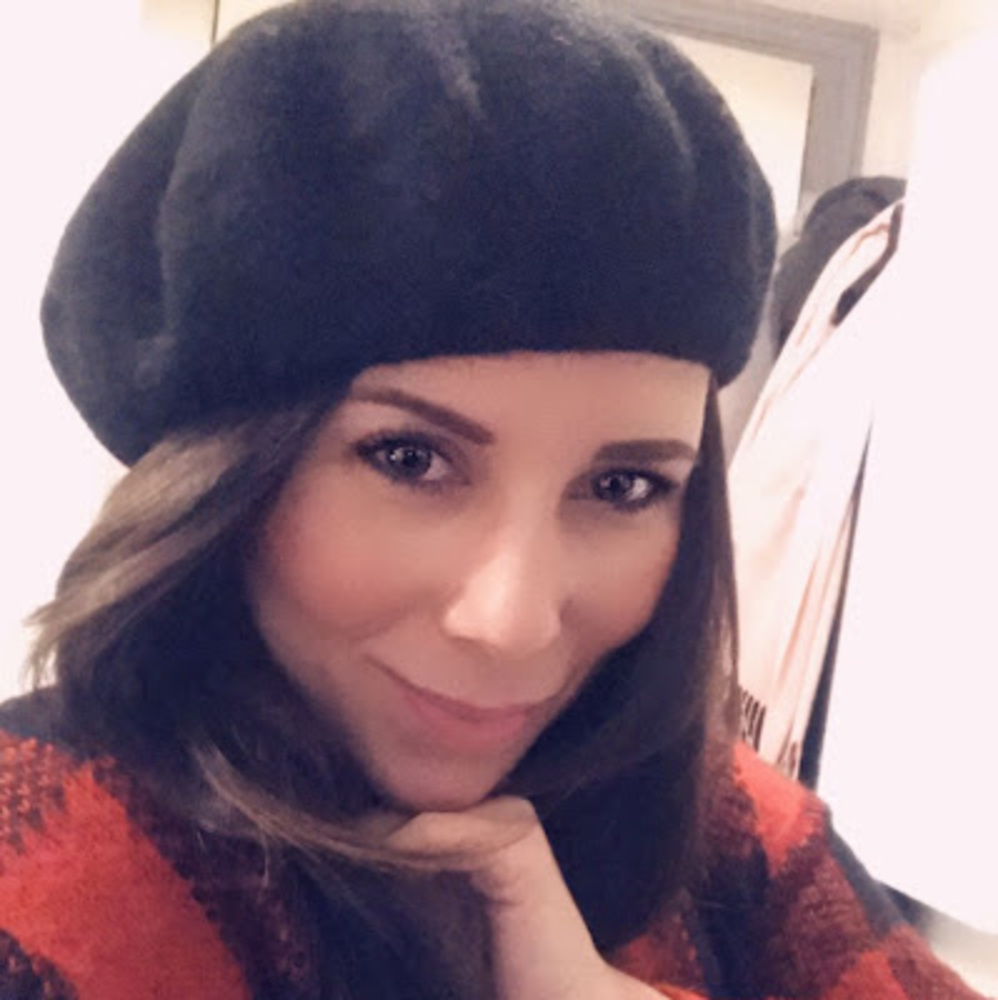 Meet your Posher, Deidre